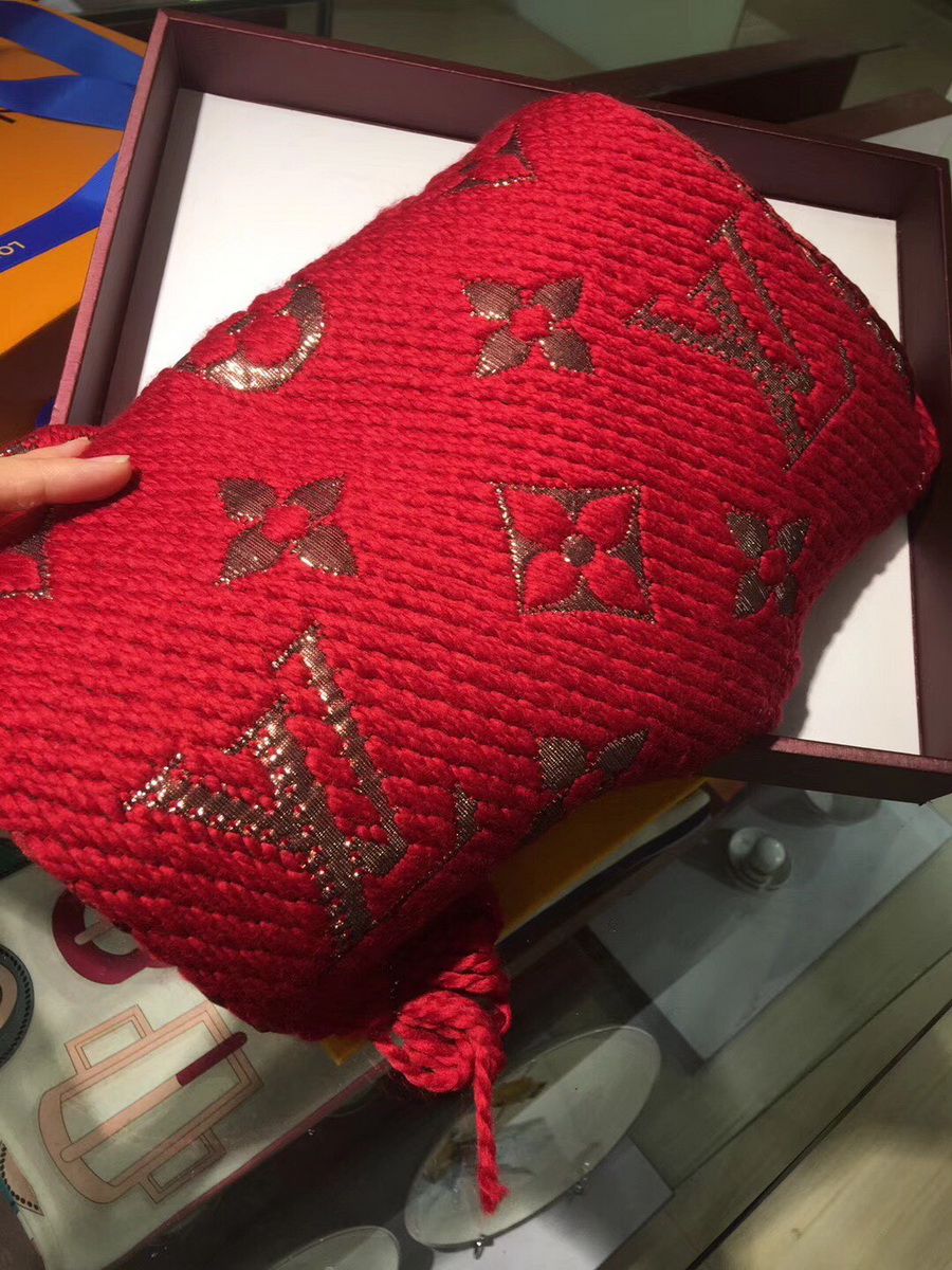 LOGOMANIA SHINE(GOLD COLOR) SCARF, LOUIS VUITTON LV SCARF, 68.9 x 11.8 inches, 94% wool, 6% silk