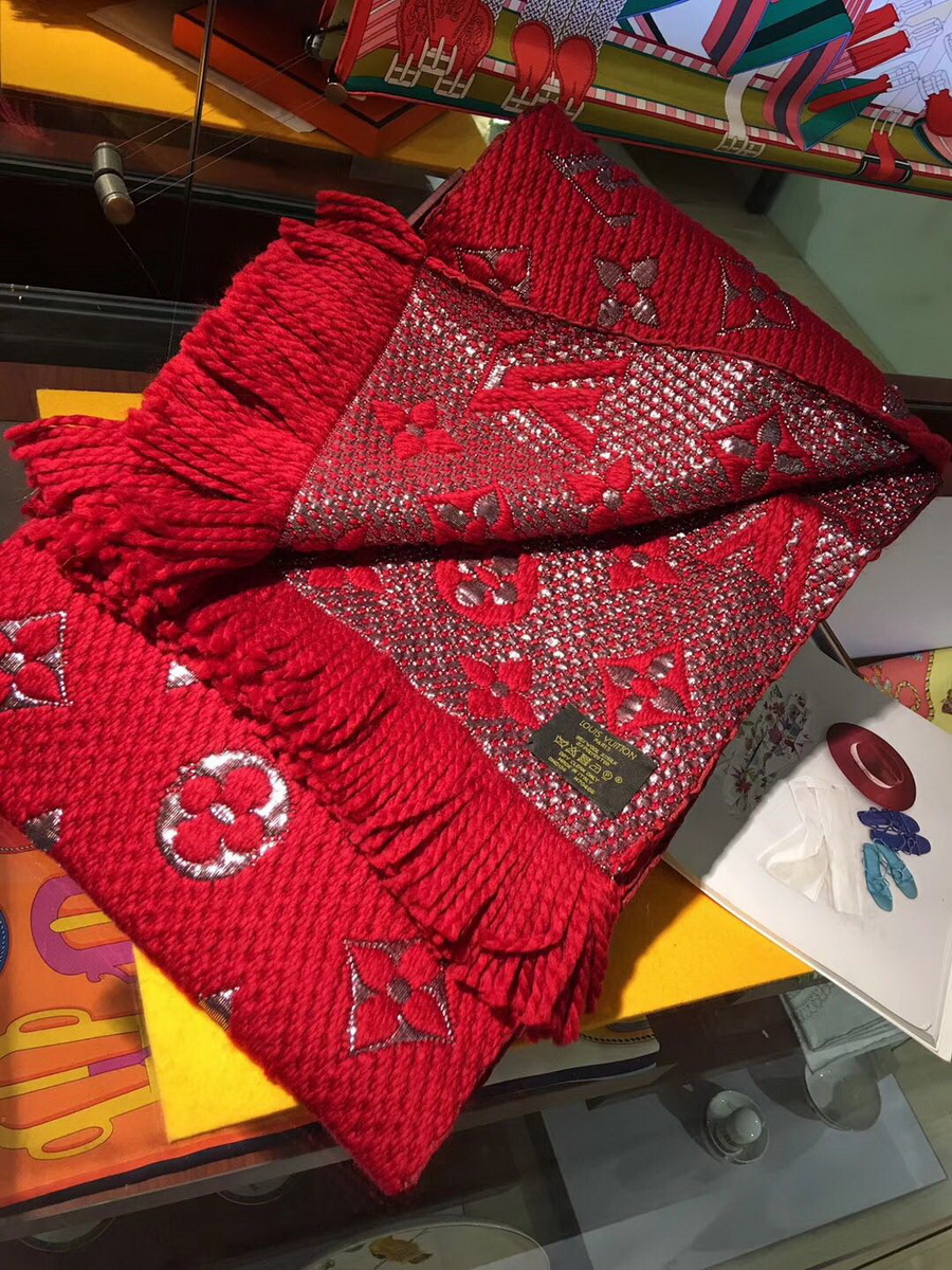 LOGOMANIA SHINE(SILVER COLOR) SCARF, LOUIS VUITTON LV SCARF, 68.9 x 11.8 inches, 94% wool, 6% silk