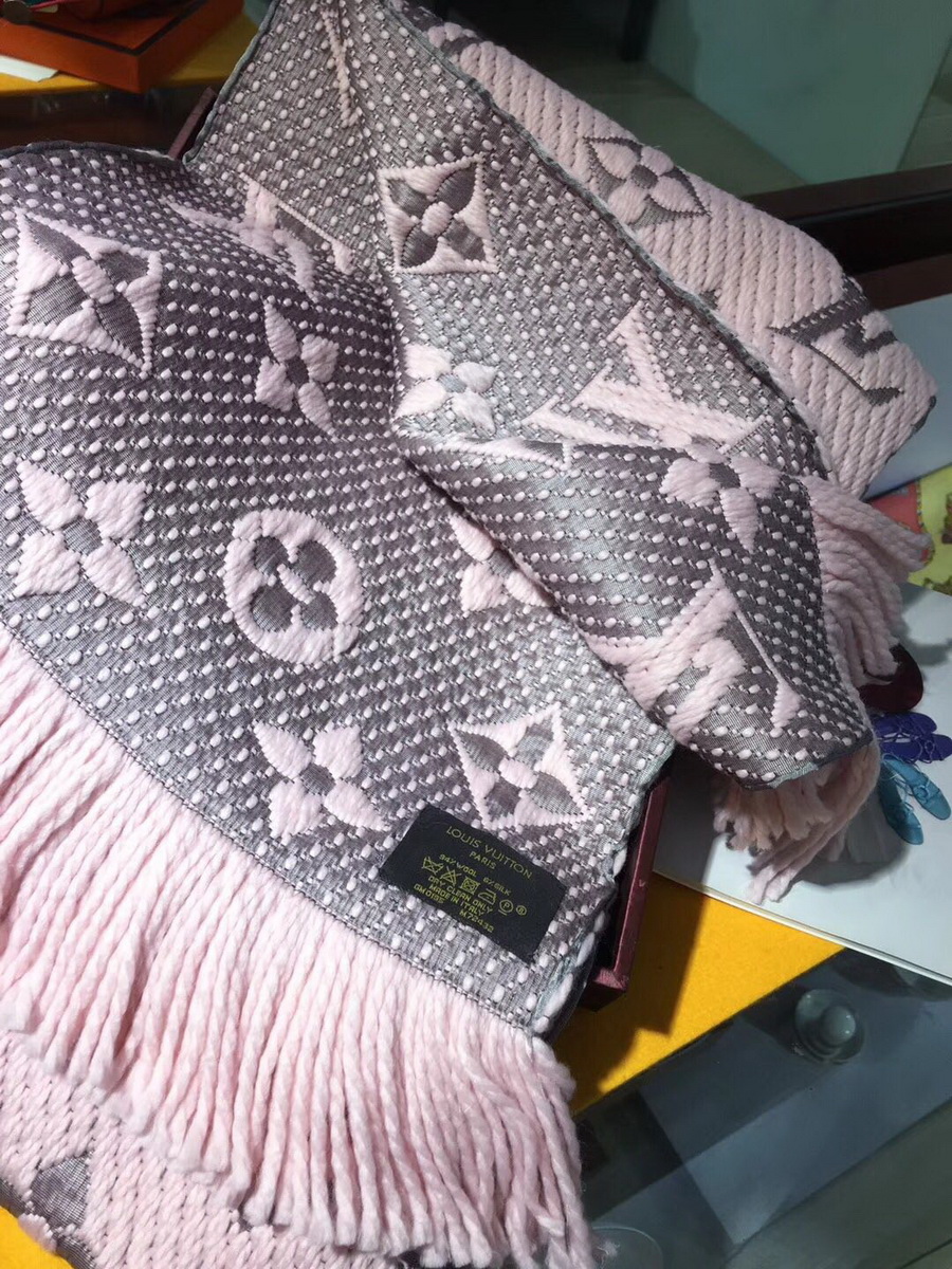 LOGOMANIA SCARF, LOUIS VUITTON LV SCARF, 68.9 x 11.8 inches, 94% wool, 6% silk