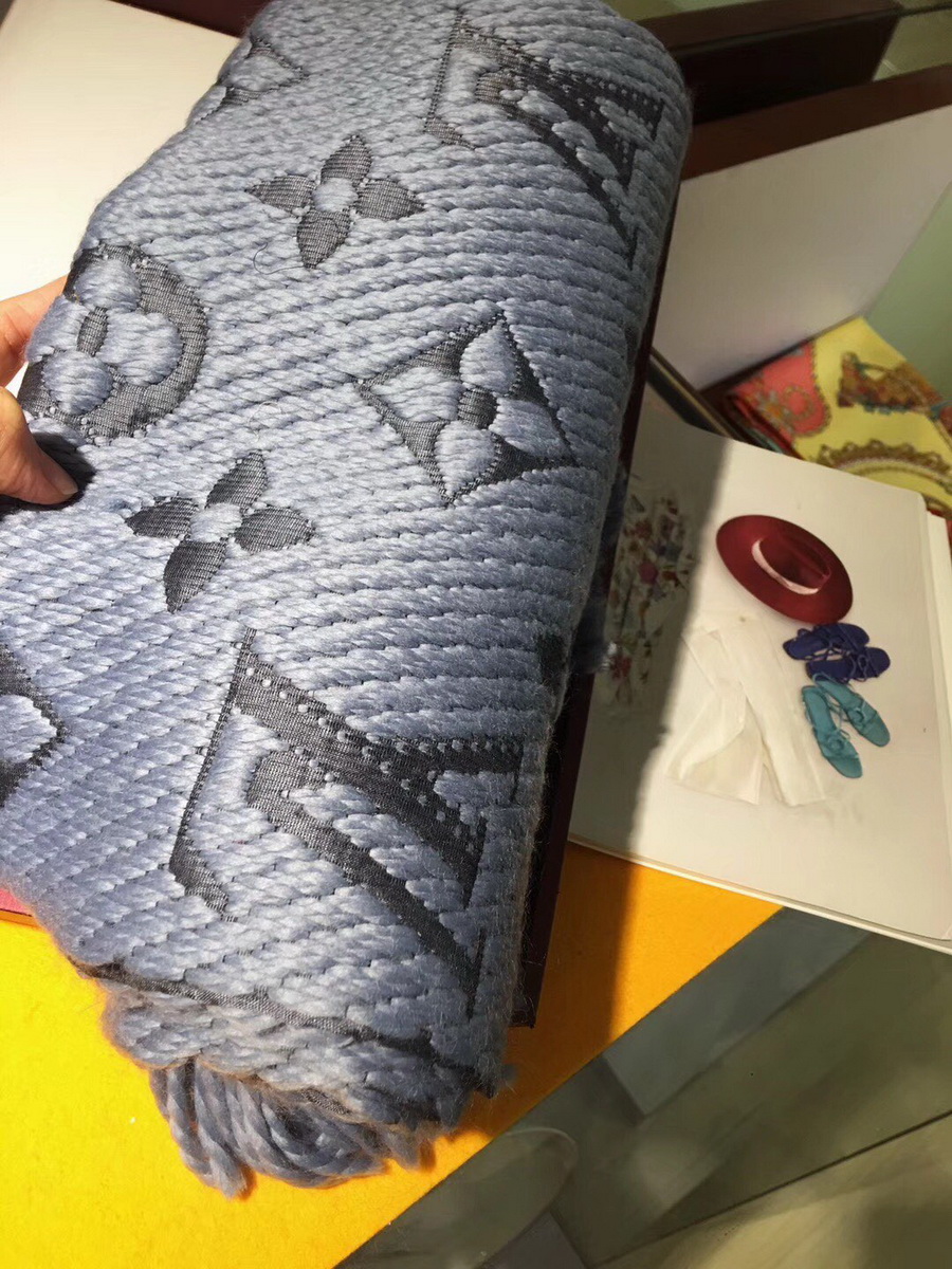 LOGOMANIA SCARF, LOUIS VUITTON LV SCARF, 68.9 x 11.8 inches, 94% wool, 6% silk