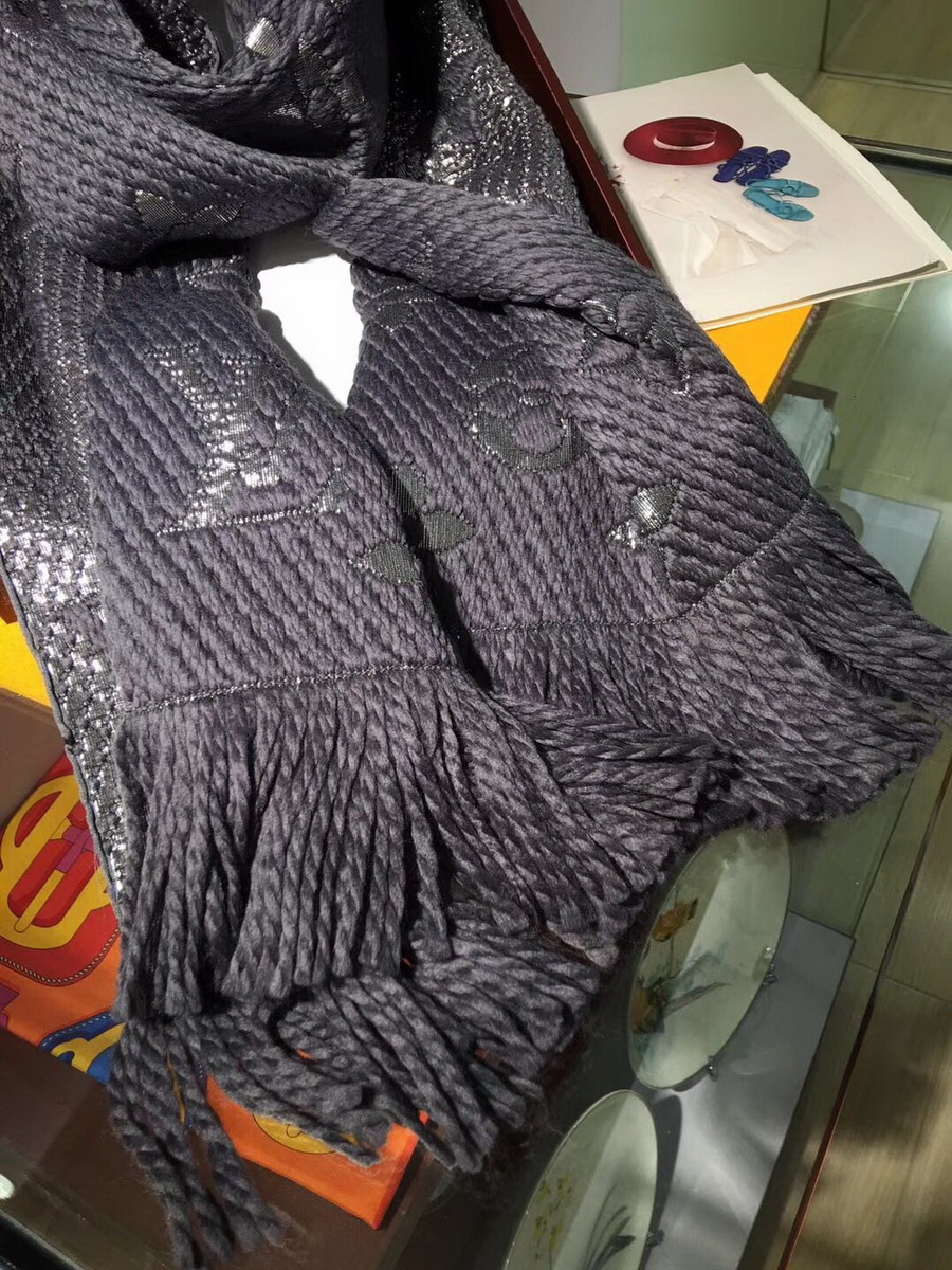 LOGOMANIA SHINE(SILVER COLOR) SCARF, LOUIS VUITTON LV SCARF, 68.9 x 11.8 inches, 94% wool, 6% silk