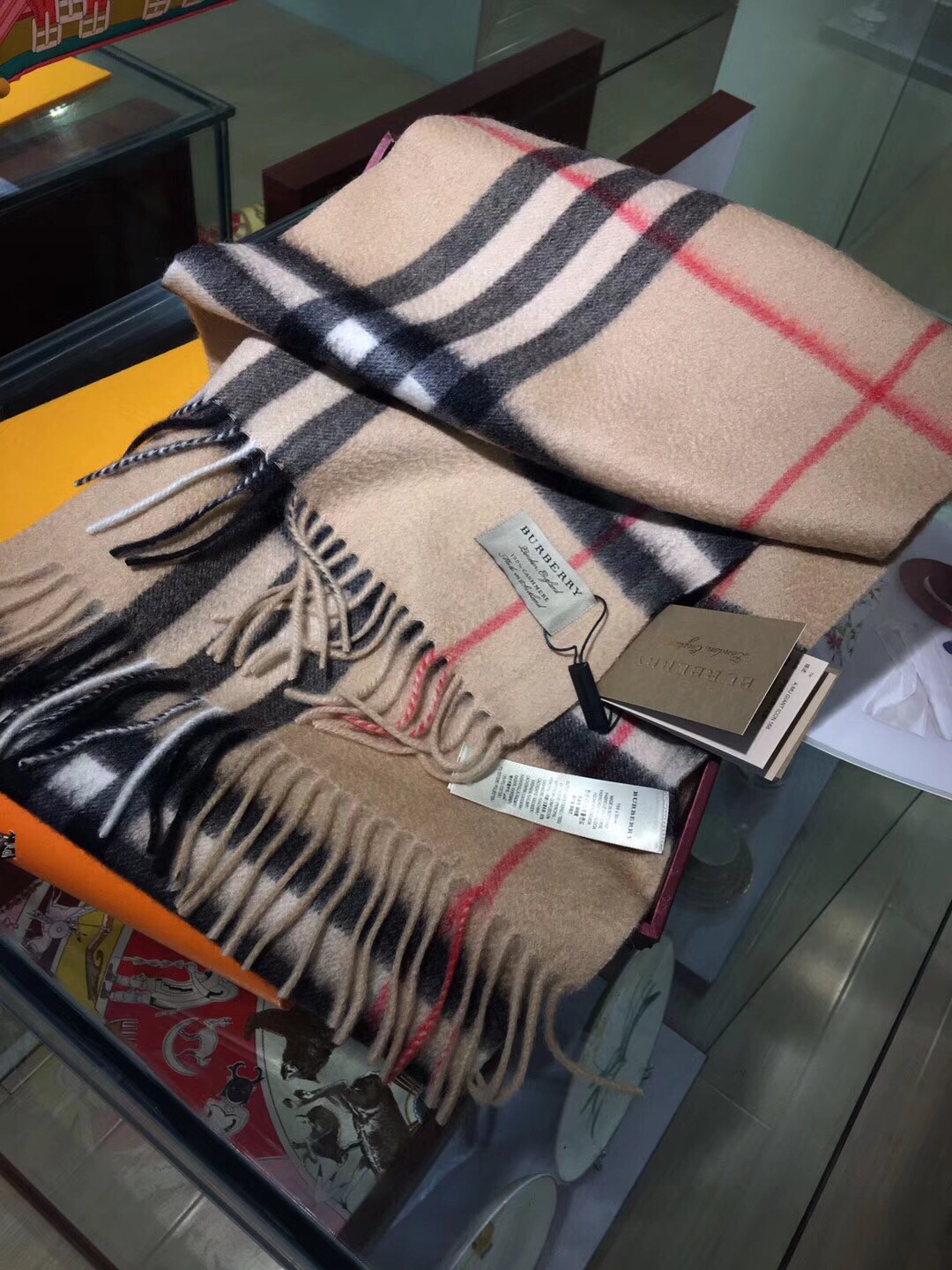 The Classic Check Cashmere Scarf, Burberry Scarves