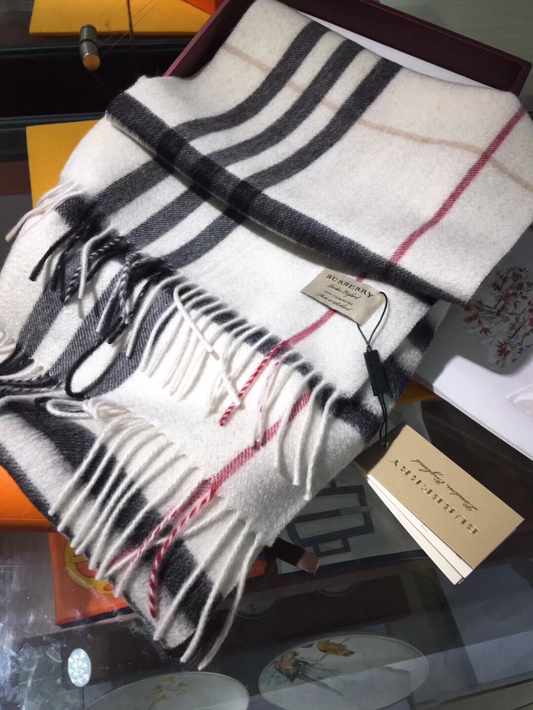 The Classic Check Cashmere Scarf, Burberry Scarves