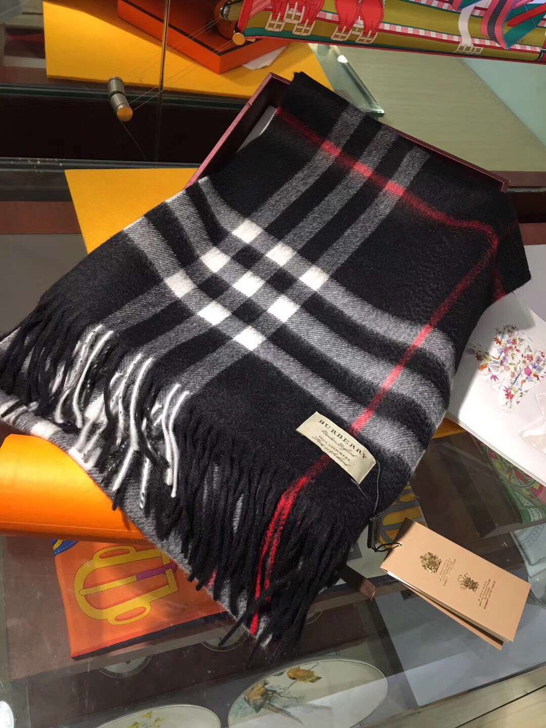 The Classic Check Cashmere Scarf, Burberry Scarves