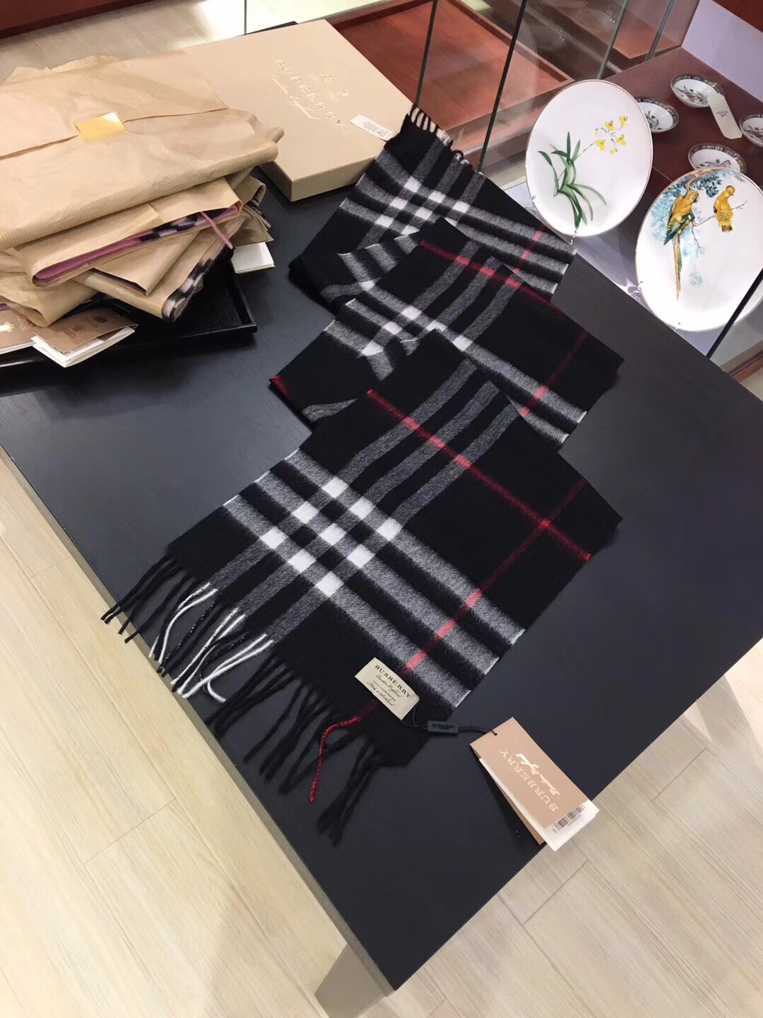 The Classic Check Cashmere Scarf, Burberry Scarves