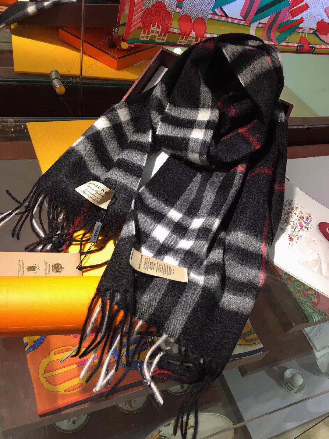 The Classic Check Cashmere Scarf, Burberry Scarves