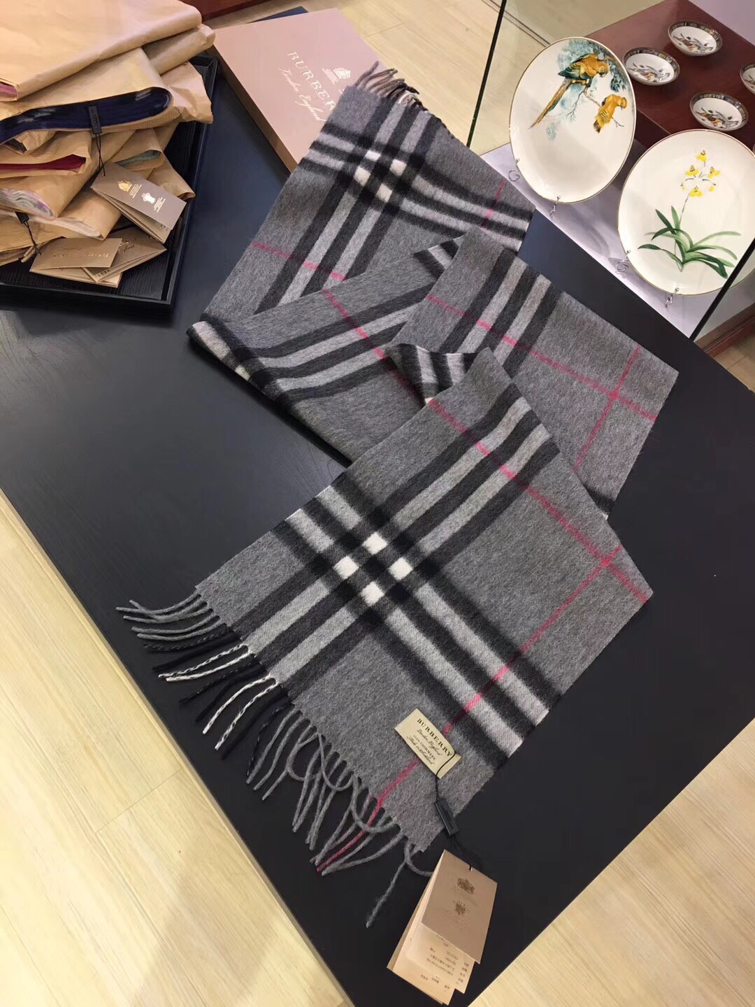 The Classic Check Cashmere Scarf, Burberry Scarves