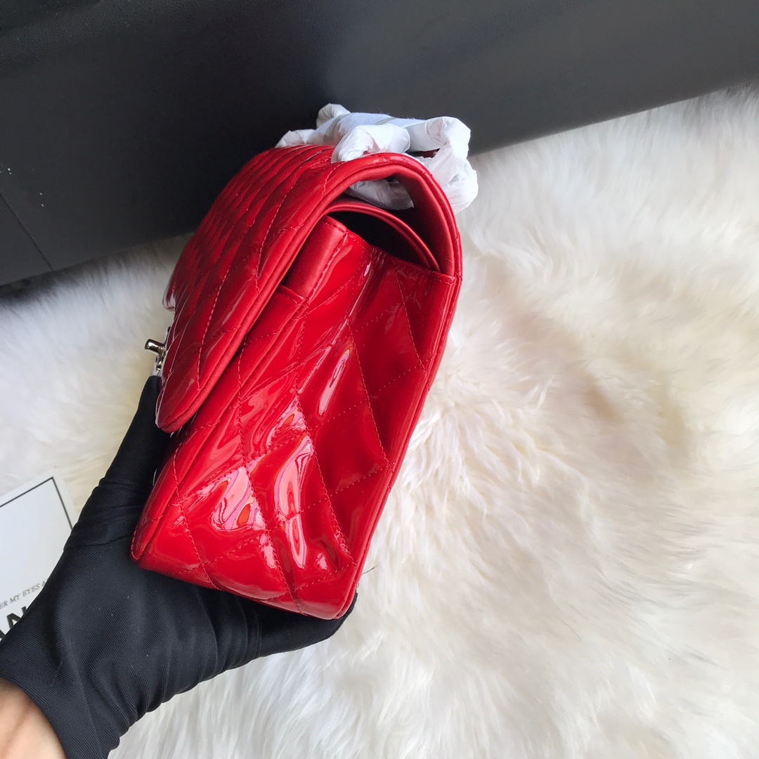 A58600, Large Classic Handbag, Chanel handbag, Calfskin