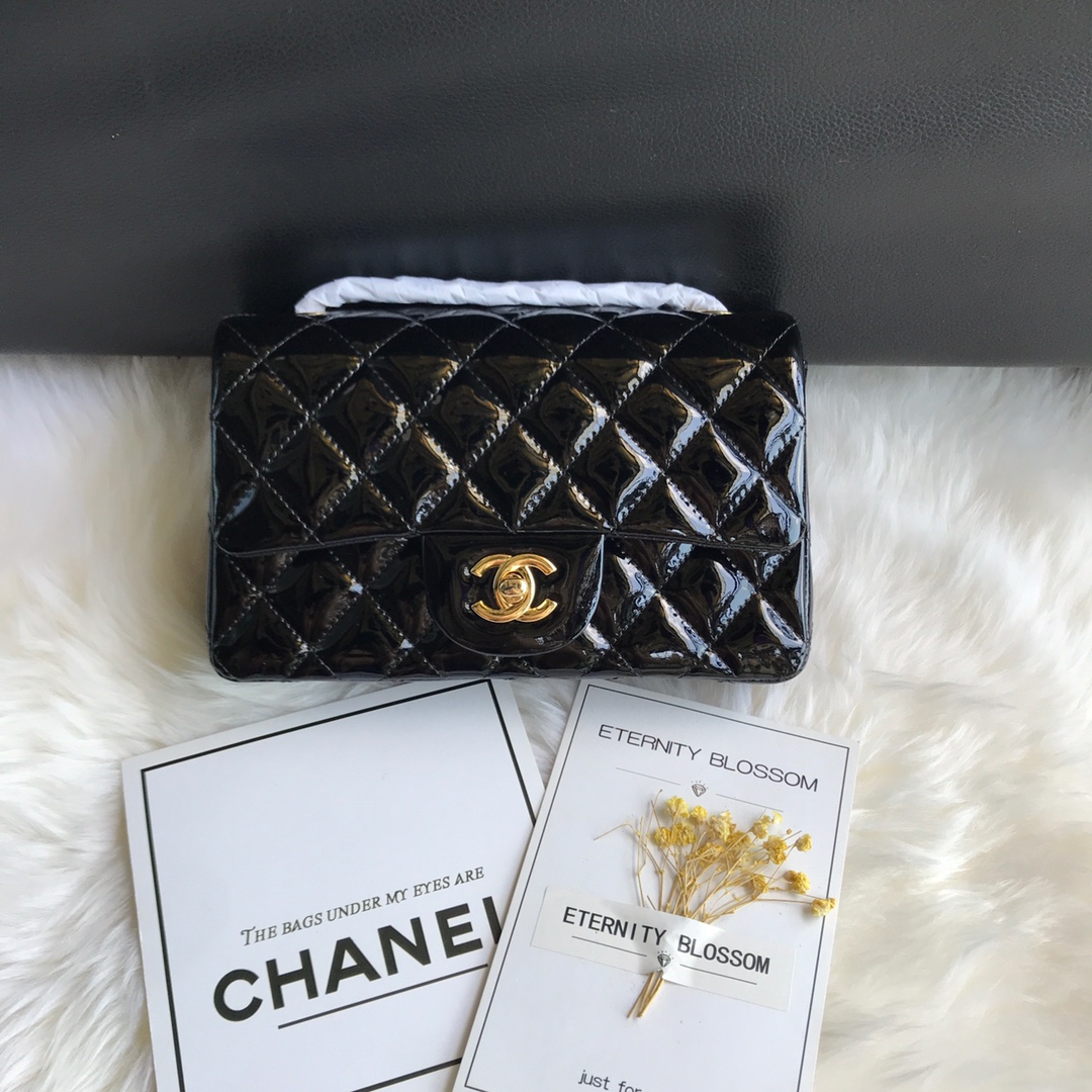 A01116, New Mini Classic Handbag, Chanel handbag, Calfskin, 20CM / 8 INCHES