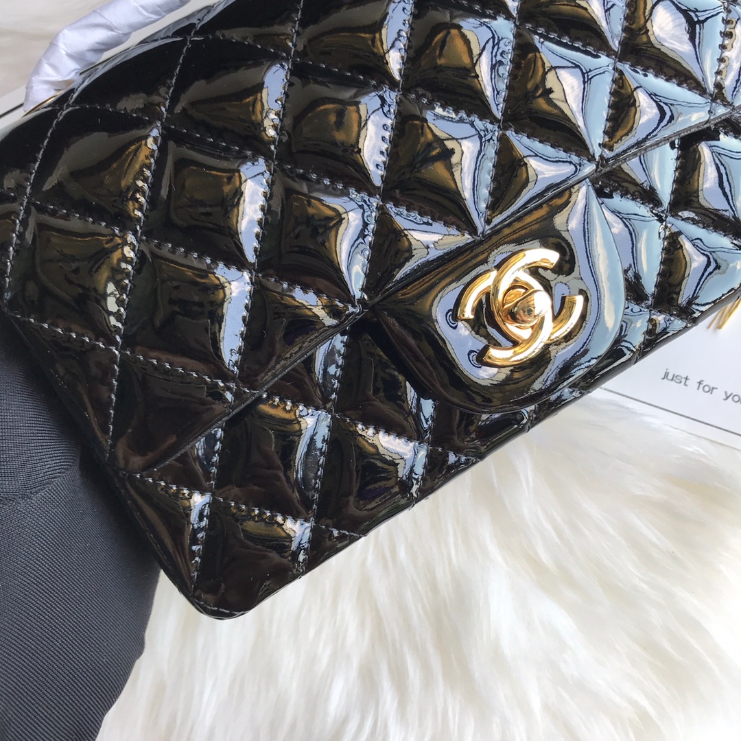 A01116, New Mini Classic Handbag, Chanel handbag, Calfskin, 20CM / 8 INCHES