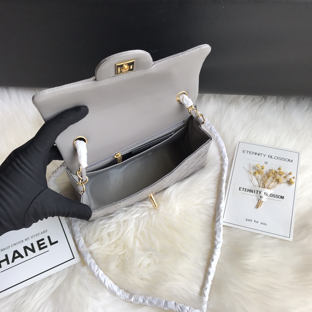 A01116, New Mini Classic Handbag, Chanel handbag, Calfskin, 20CM / 8 INCHES