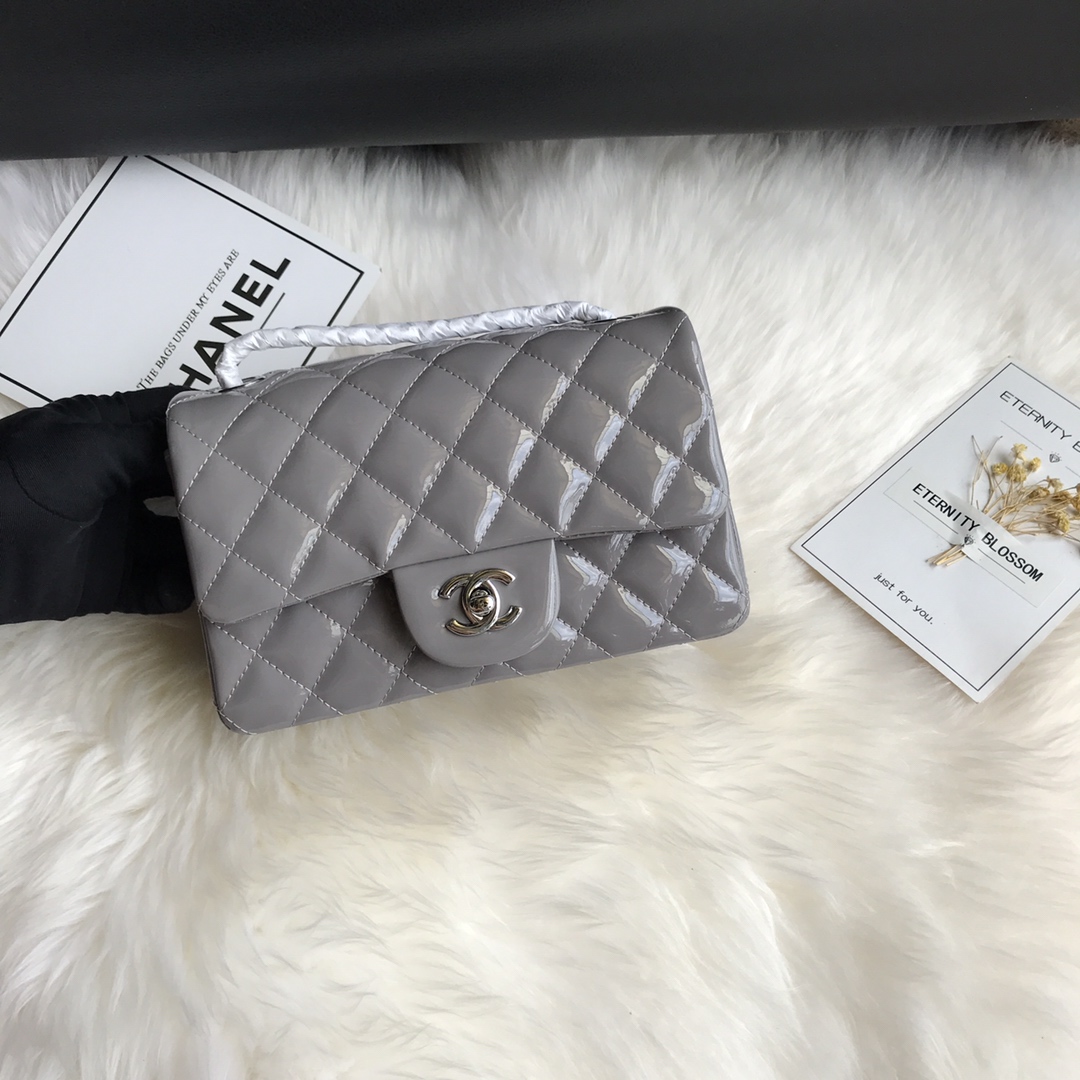 A01116, New Mini Classic Handbag, Chanel handbag, Calfskin, 20CM / 8 INCHES