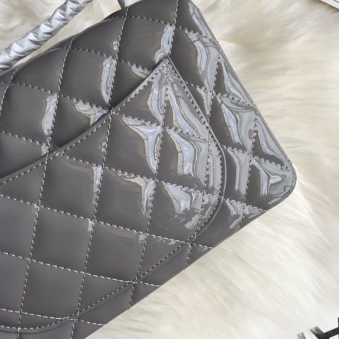 A01116, New Mini Classic Handbag, Chanel handbag, Calfskin, 20CM / 8 INCHES
