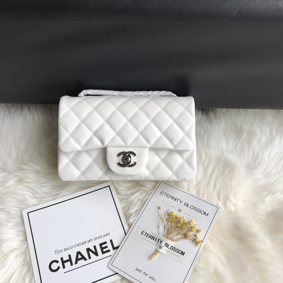 A01116, New Mini Classic Handbag, Chanel handbag, Calfskin, 20CM / 8 INCHES