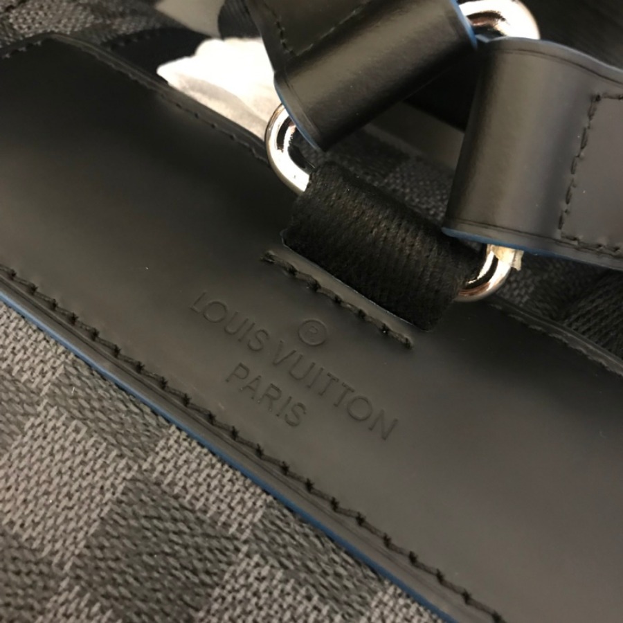 N42422, CHRISTOPHER PM, LOUIS VUITTON LV
