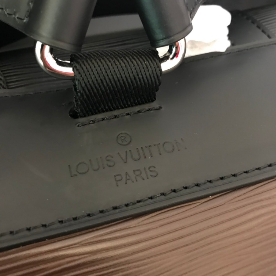 M51458, CHRISTOPHER PM, LOUIS VUITTON LV