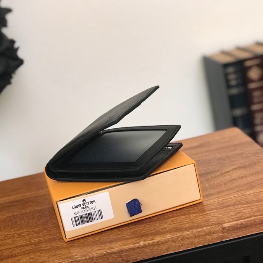 M60053, AMERIGO WALLET, LOUIS VUITTON LV