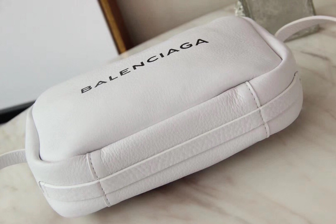 EVERYDAY CAMERA BAG S, calfskin bag with Balenciaga logo