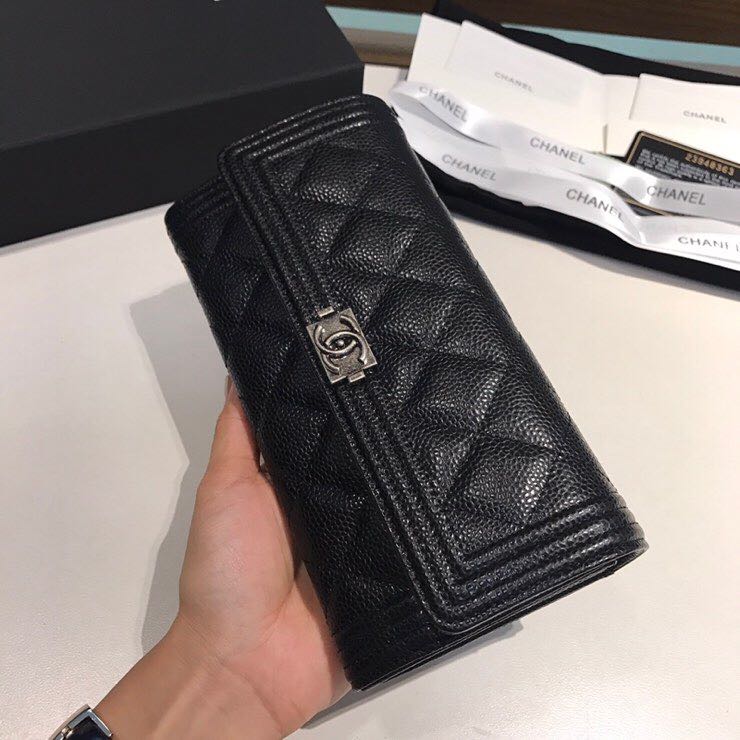 BOY CHANEL Flap Wallet, CAVIAR CALFSKIN