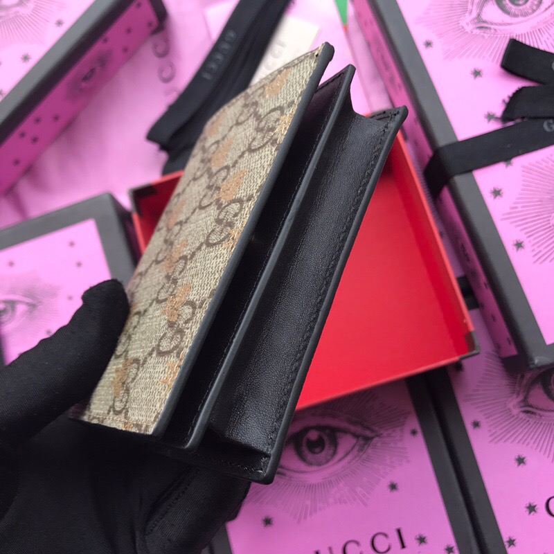 ‎508757 GG Supreme bees card case Women's Wallets & Small Accessories