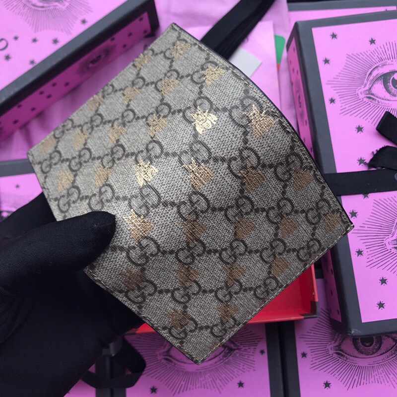 ‎508757 GG Supreme bees card case Women's Wallets & Small Accessories