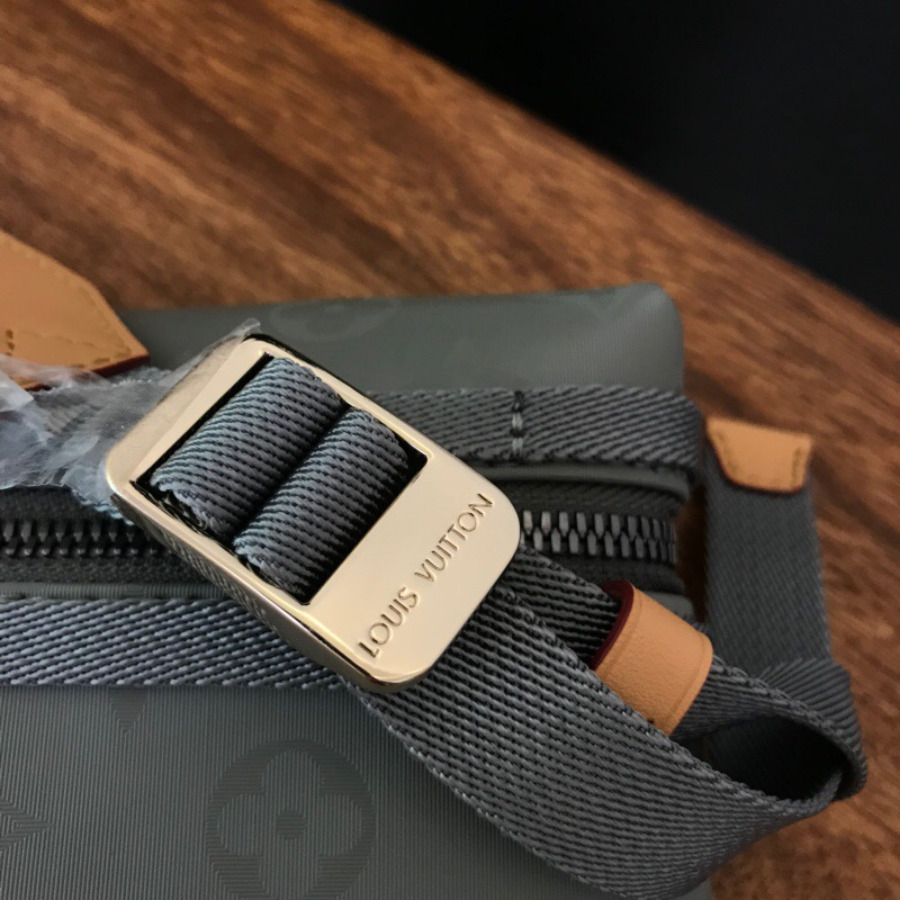 M43889 MESSENGER PM, Louis Vuitton LV Handbag