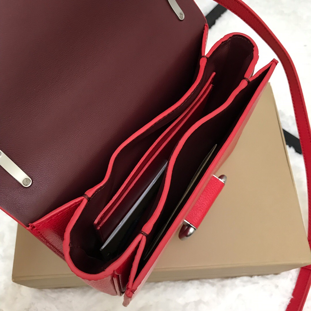 40766441, The Small Leather D-ring Bag, Burberry Handbags