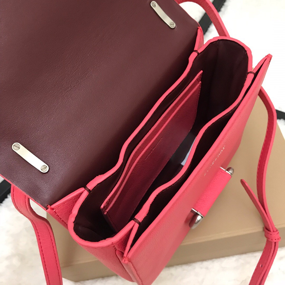 40766441, The Small Leather D-ring Bag, Burberry Handbags