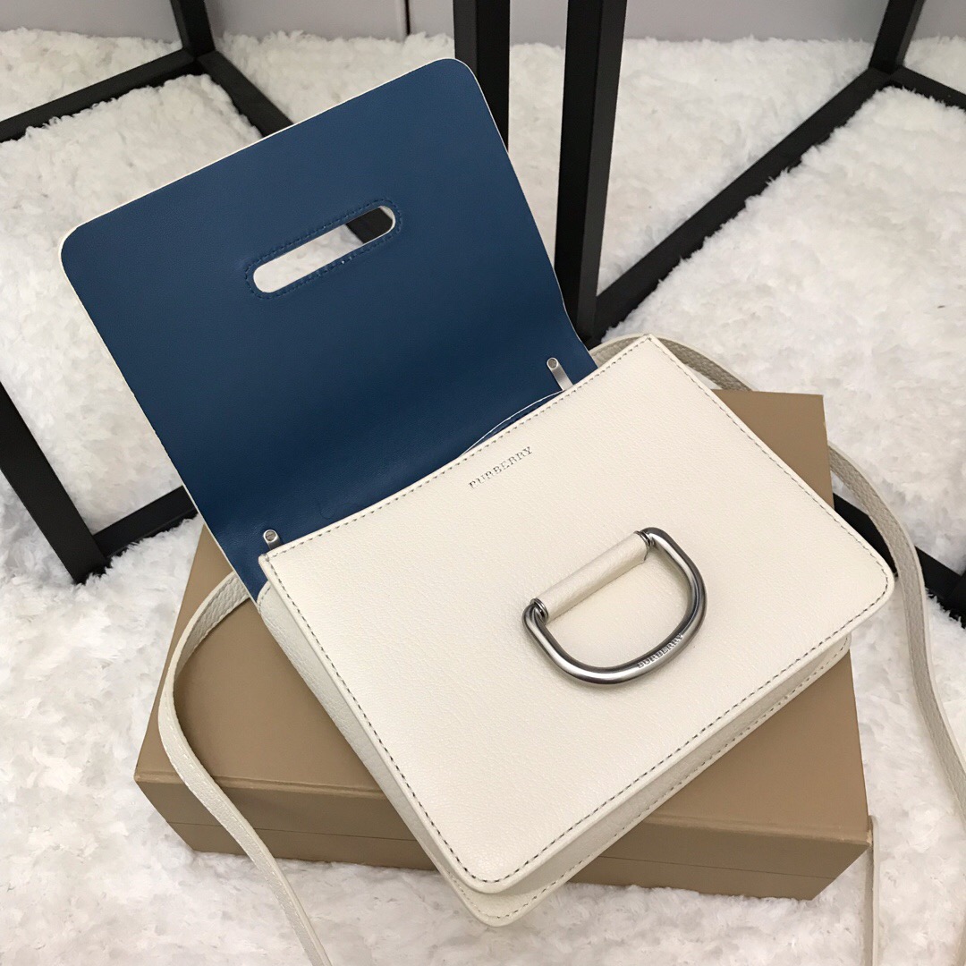 40766441, The Small Leather D-ring Bag, Burberry Handbags