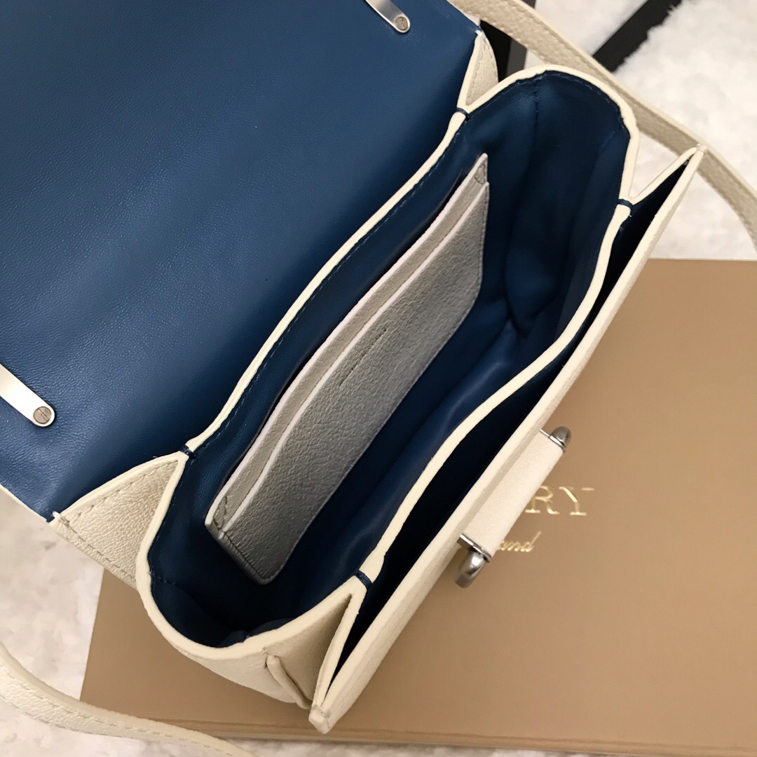 40766441, The Small Leather D-ring Bag, Burberry Handbags