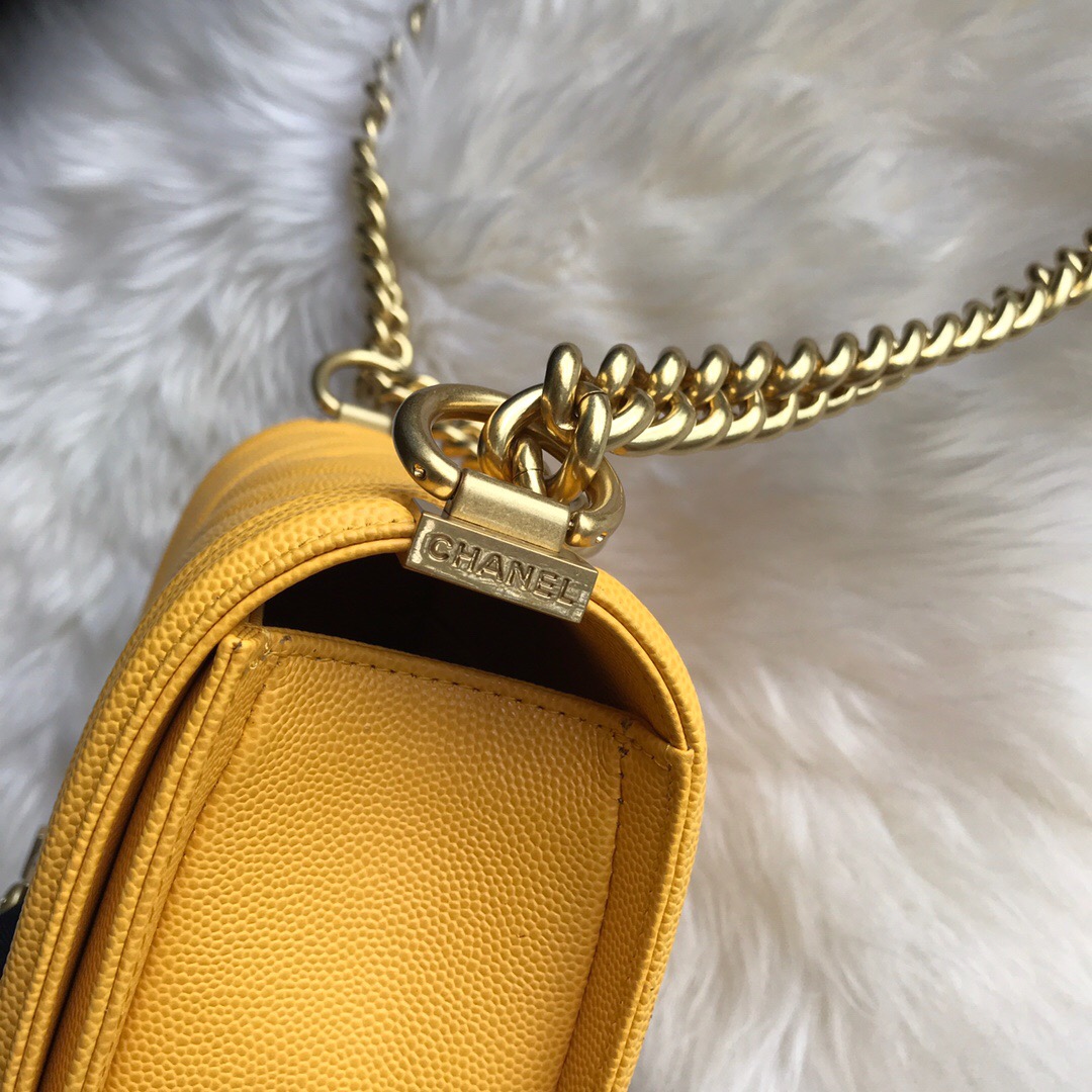 A67085, Small BOY CHANEL Handbag, Calfskin