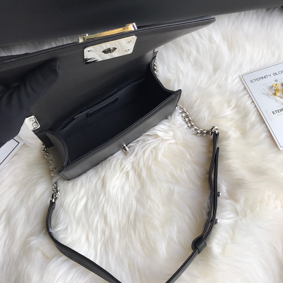 A67085, Small BOY CHANEL Handbag, Calfskin