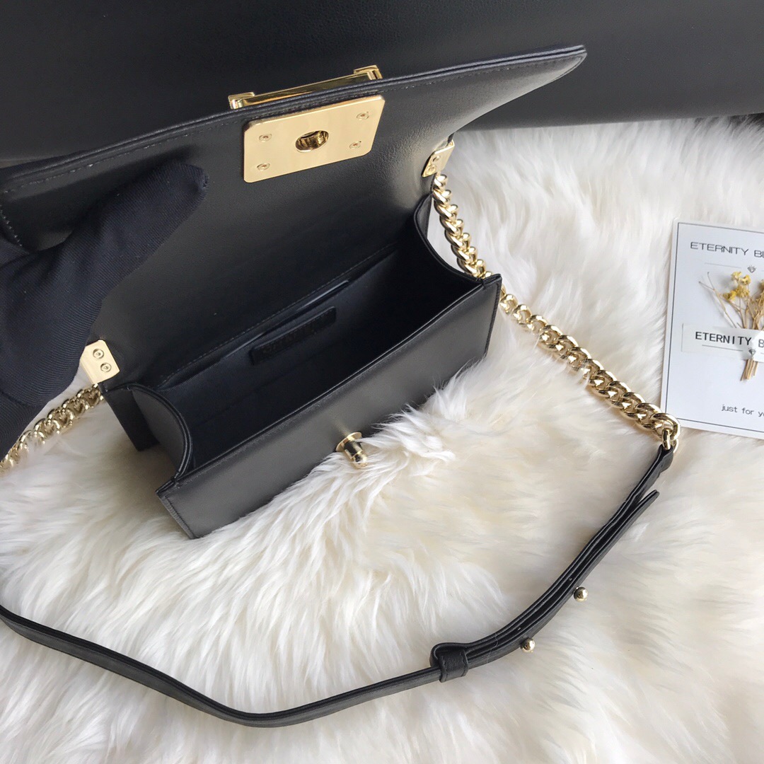 A67085, Small BOY CHANEL Handbag, Calfskin