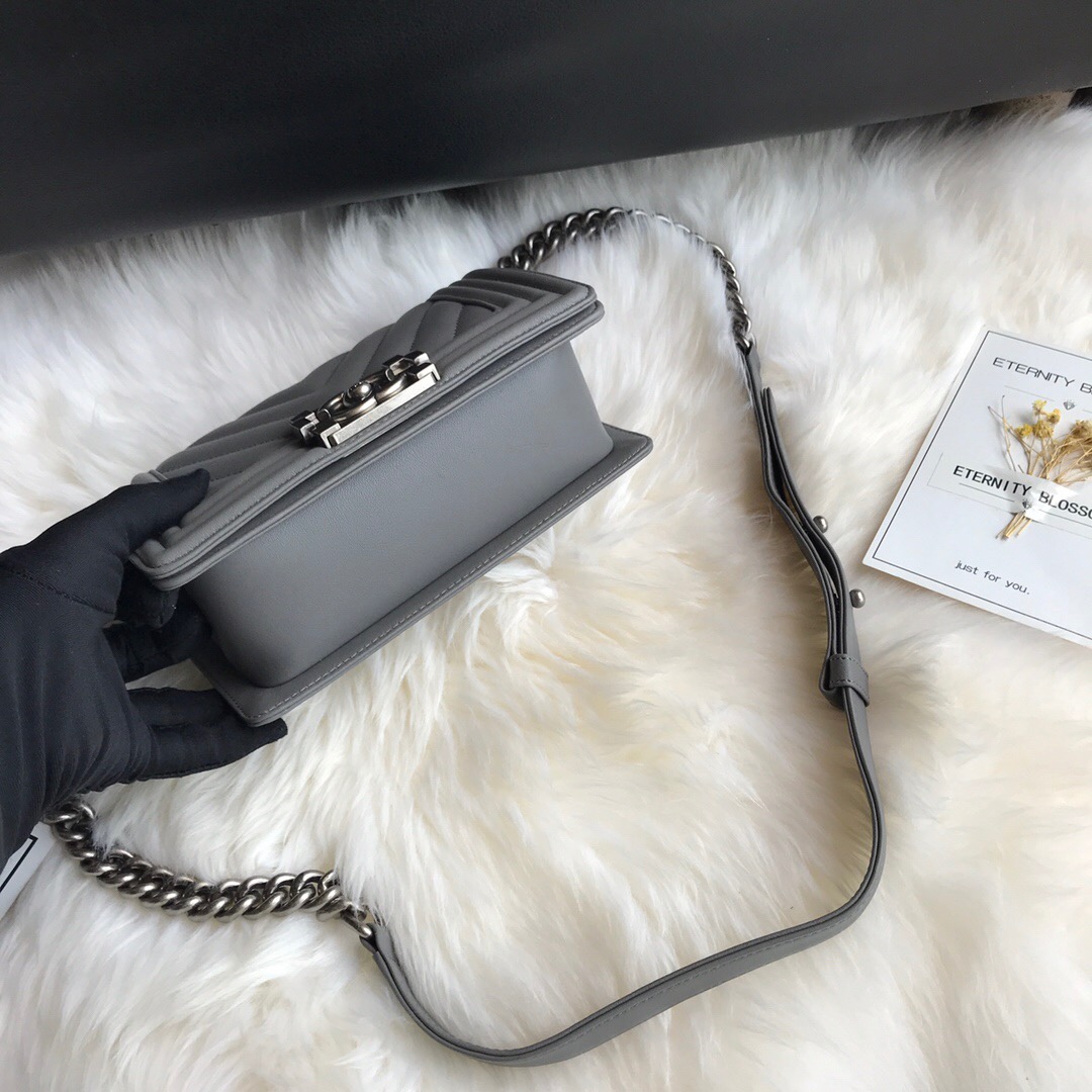 A67085, Small BOY CHANEL Handbag, Calfskin