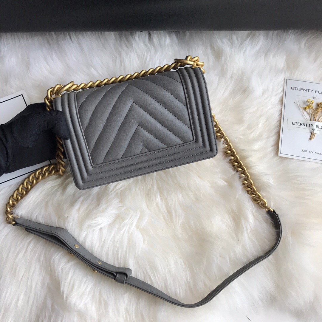 A67085, Small BOY CHANEL Handbag, Calfskin