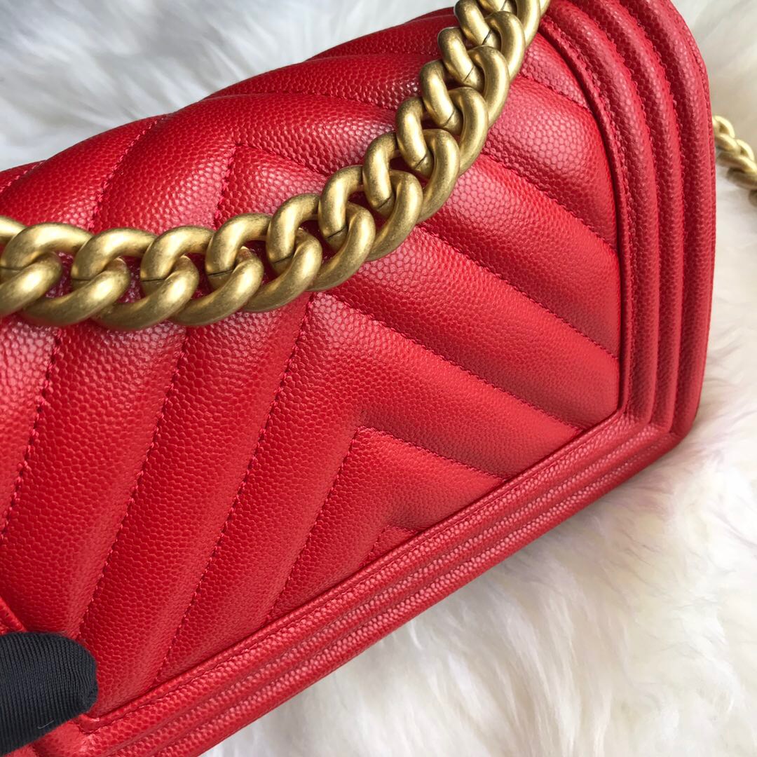 A67085, Small BOY CHANEL Handbag, Calfskin