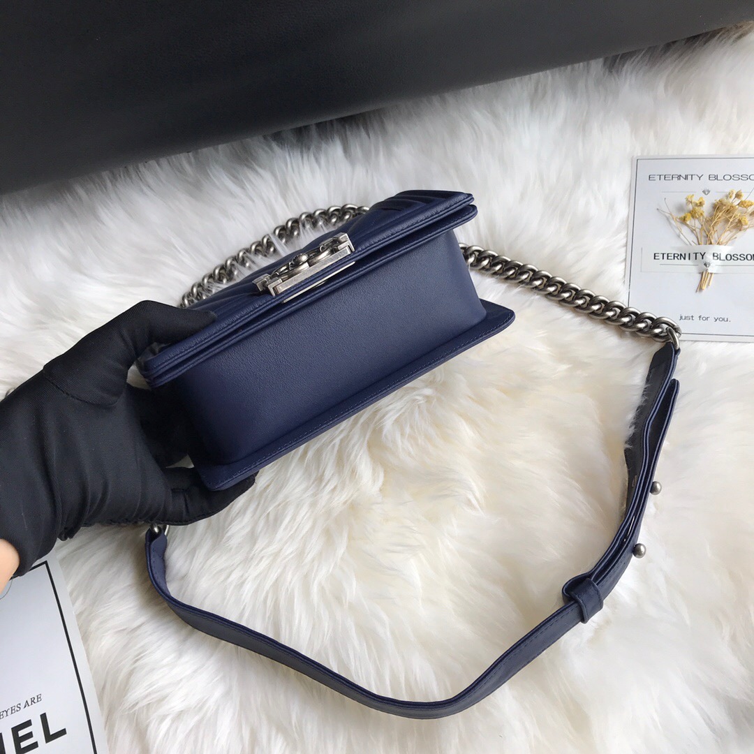 A67085, Small BOY CHANEL Handbag, Calfskin