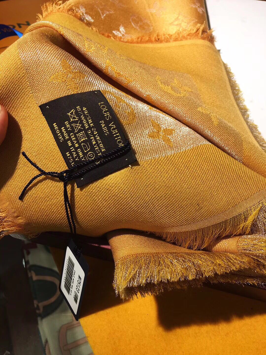 MONOGRAM SHINE(Silver) SHAWL, LOUIS VUITTON LV SHAWL