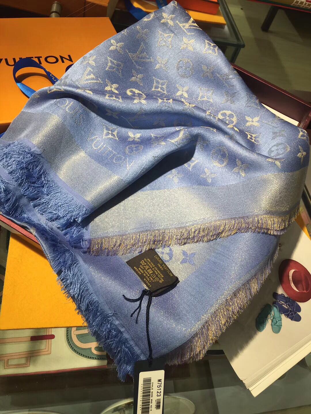 MONOGRAM SHINE(Gold) SHAWL, LOUIS VUITTON LV SHAWL