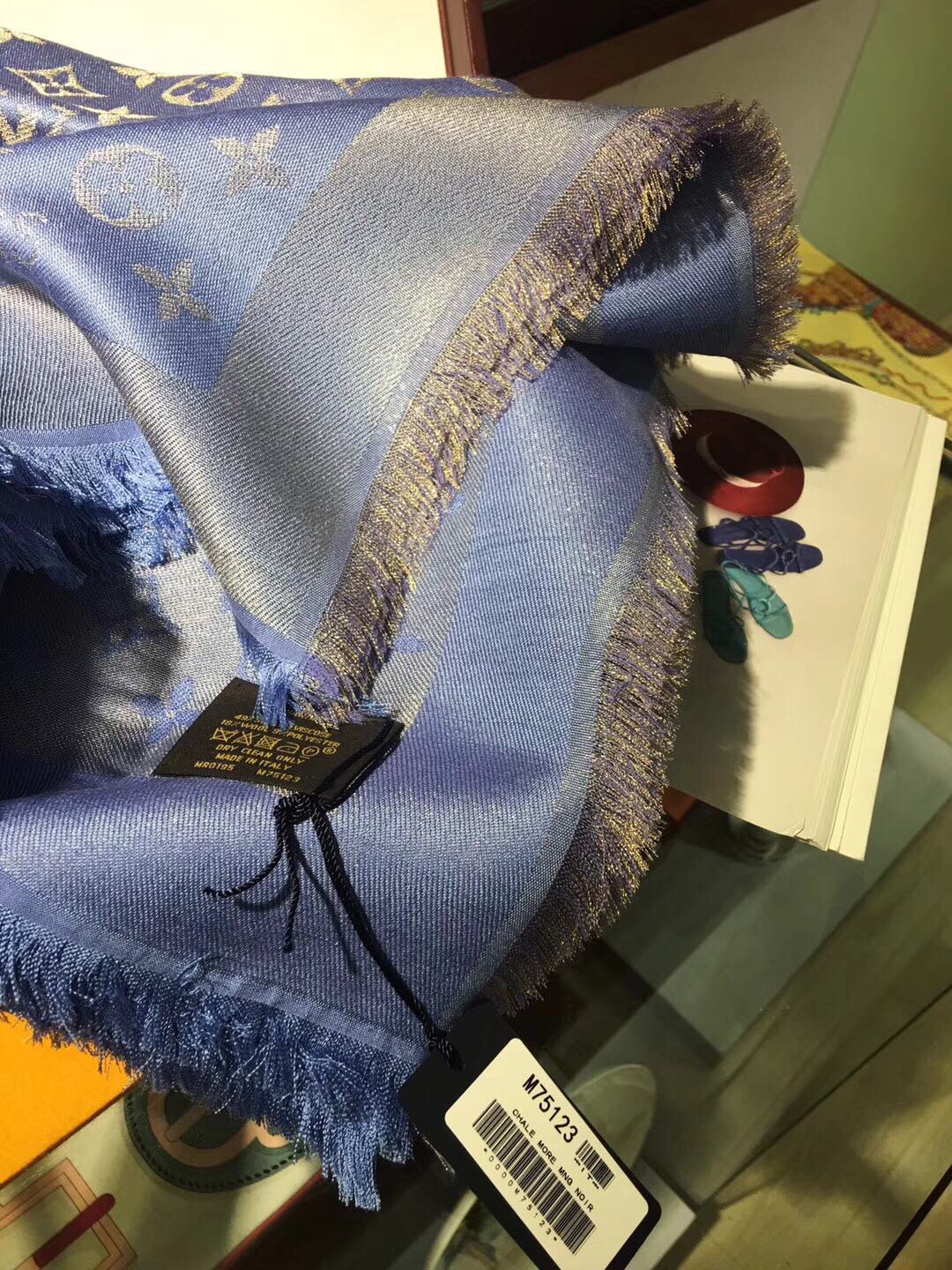 MONOGRAM SHINE(Gold) SHAWL, LOUIS VUITTON LV SHAWL