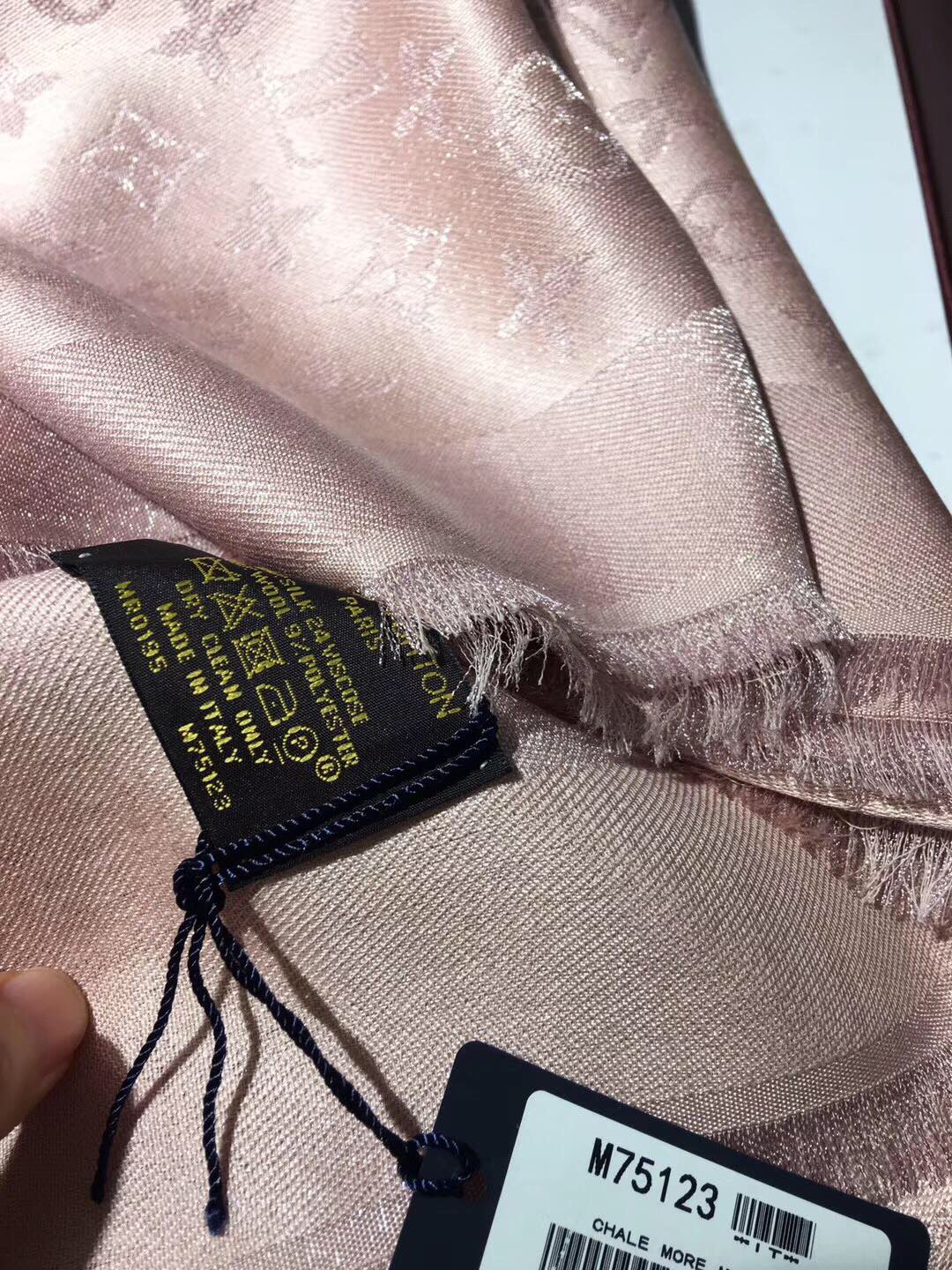 MONOGRAM SHINE(Silver) SHAWL, LOUIS VUITTON LV SHAWL