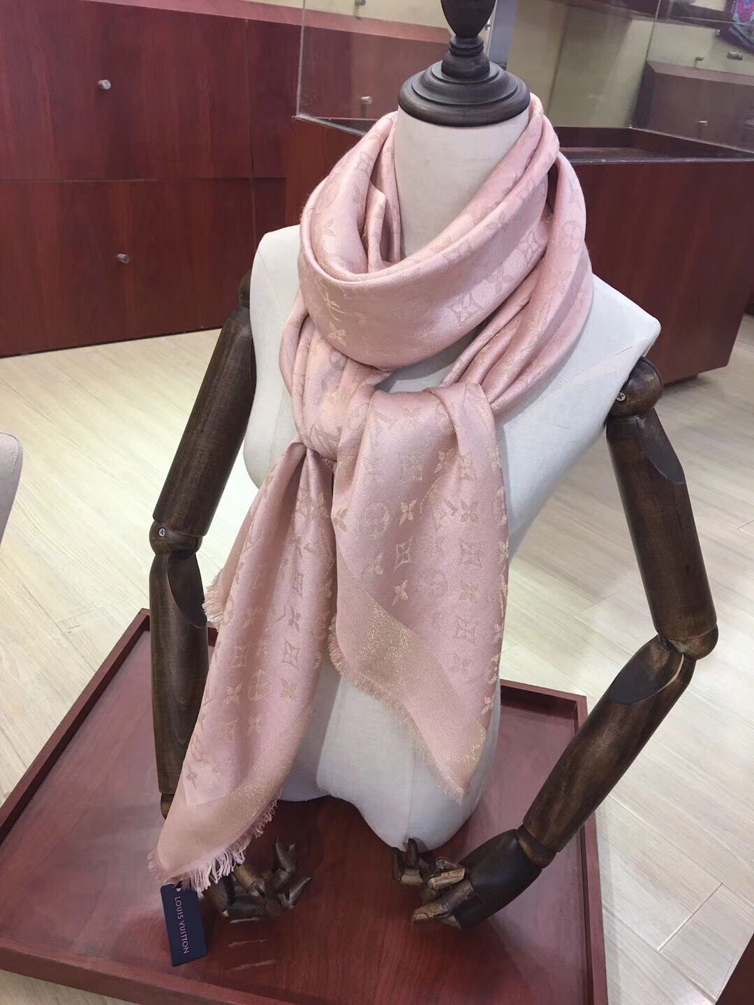 MONOGRAM SHINE(Gold) SHAWL, LOUIS VUITTON LV SHAWL