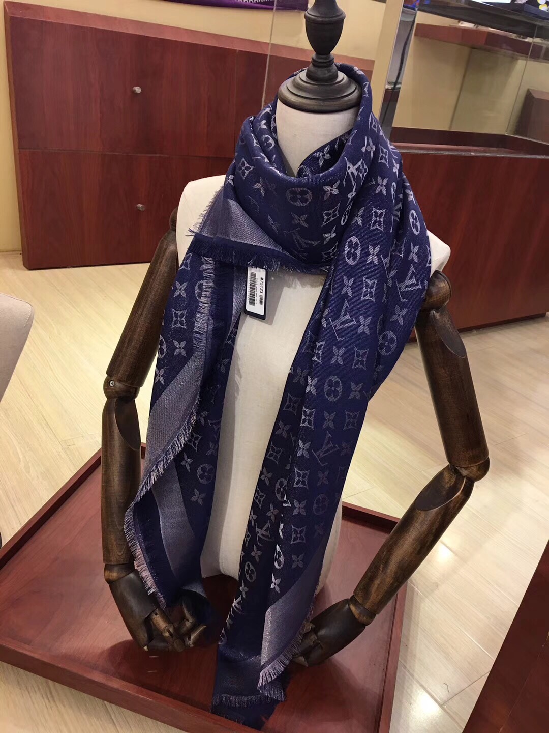 MONOGRAM SHINE(Silver) SHAWL, LOUIS VUITTON LV SHAWL
