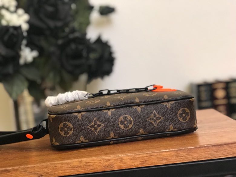 M44458, SOLAR RAY POCHETTE VOLGA, Louis Vuitton LV