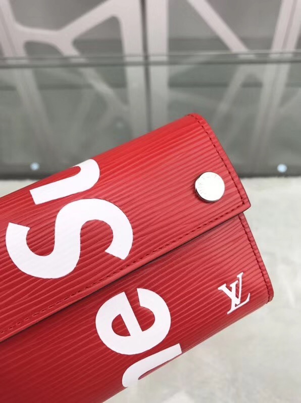 M64212, RIVETS CHAIN WALLET, LOUIS VUITTON LV WALLETS