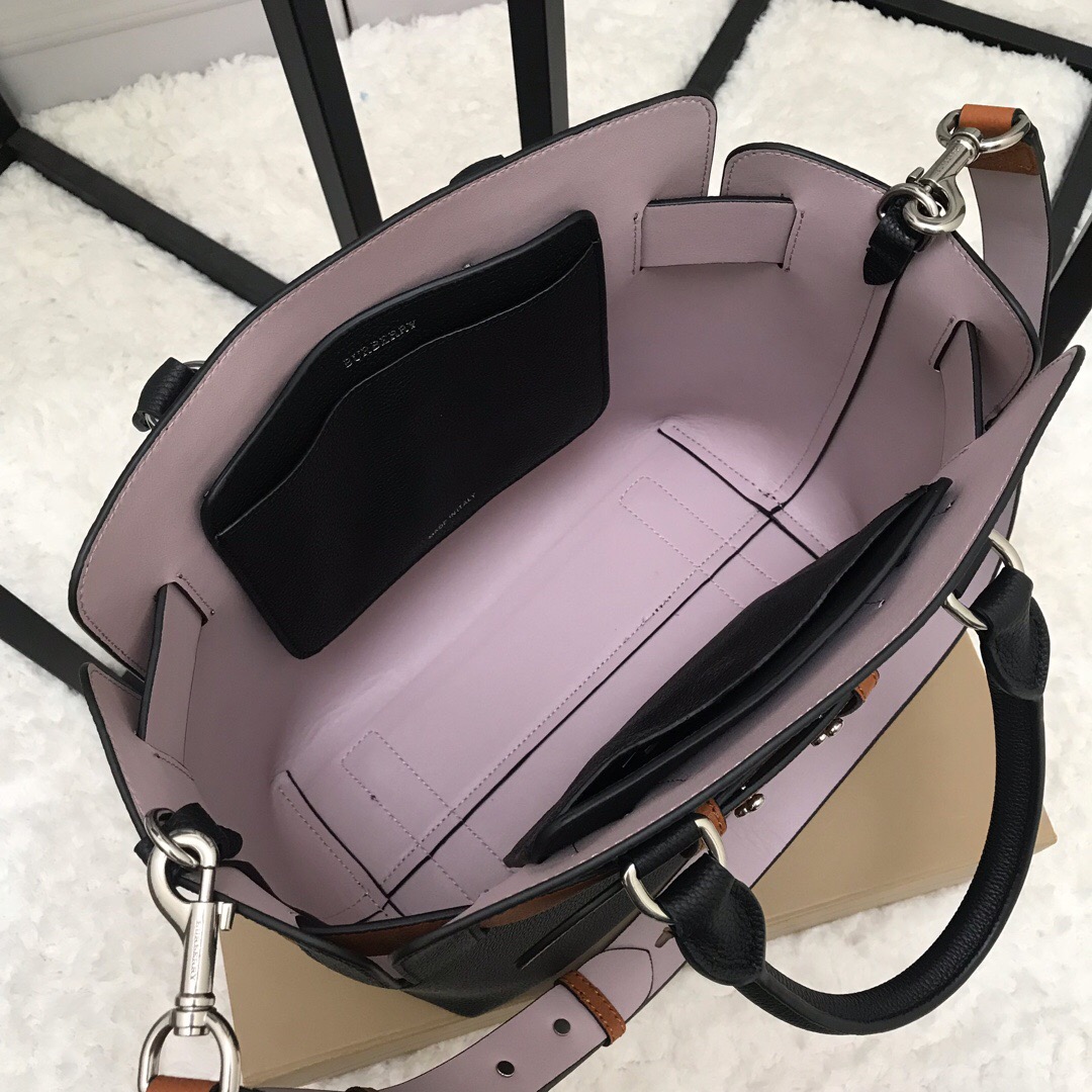 40767331, The Small Leather Belt Bag, Burberry handbag