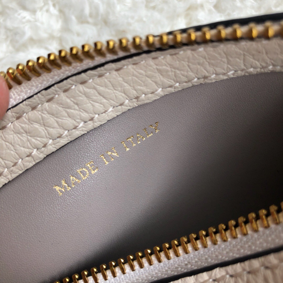 40751031, The Leather Barrel Bag, Burberry handbag

