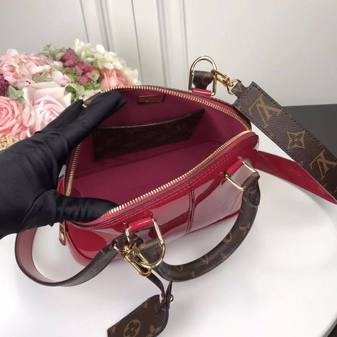 M52498, ALMA BB Leather Handbag, Louis Vuitton LV