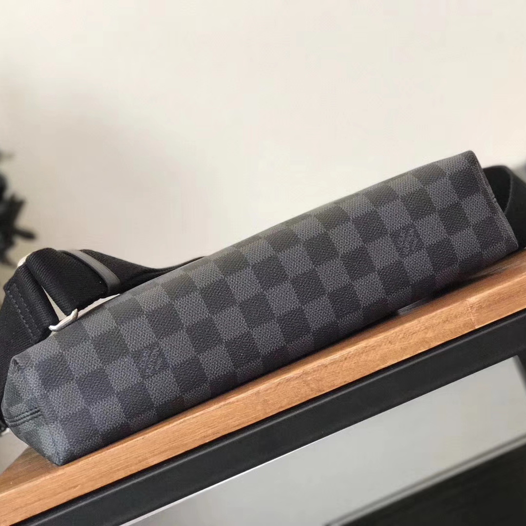 N40003 MICK PM, Louis Vuitton LV Men's Handbag