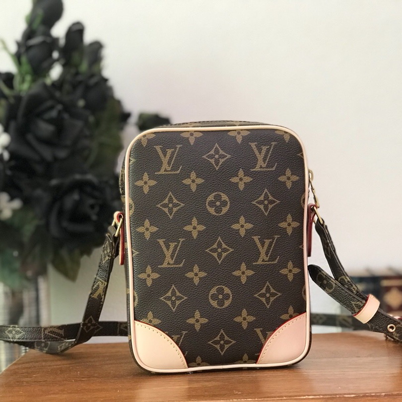 M45266, DANUBE PM, LOUIS VUITTON LV HANDBAGS